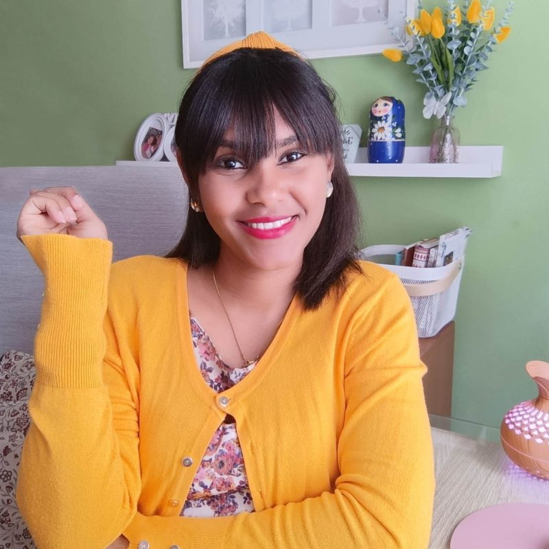 Elizabeth Castro Psicóloga Perinatal, salud mental materna, maternidad real, bienestar emocional, duelo migratorio, niño interior, gestión de las emociones